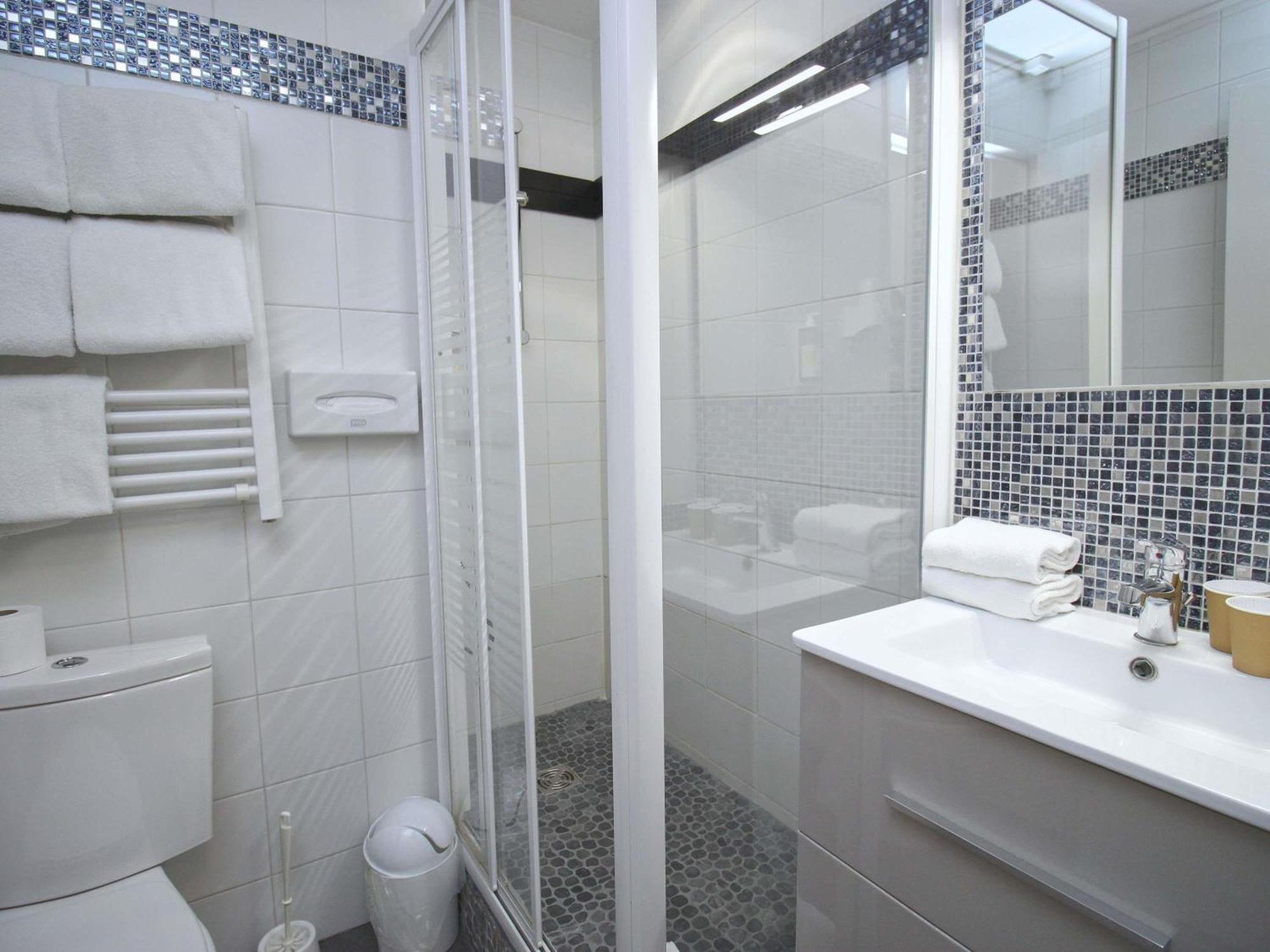 Greet Dijon Sud Hotel Longvic