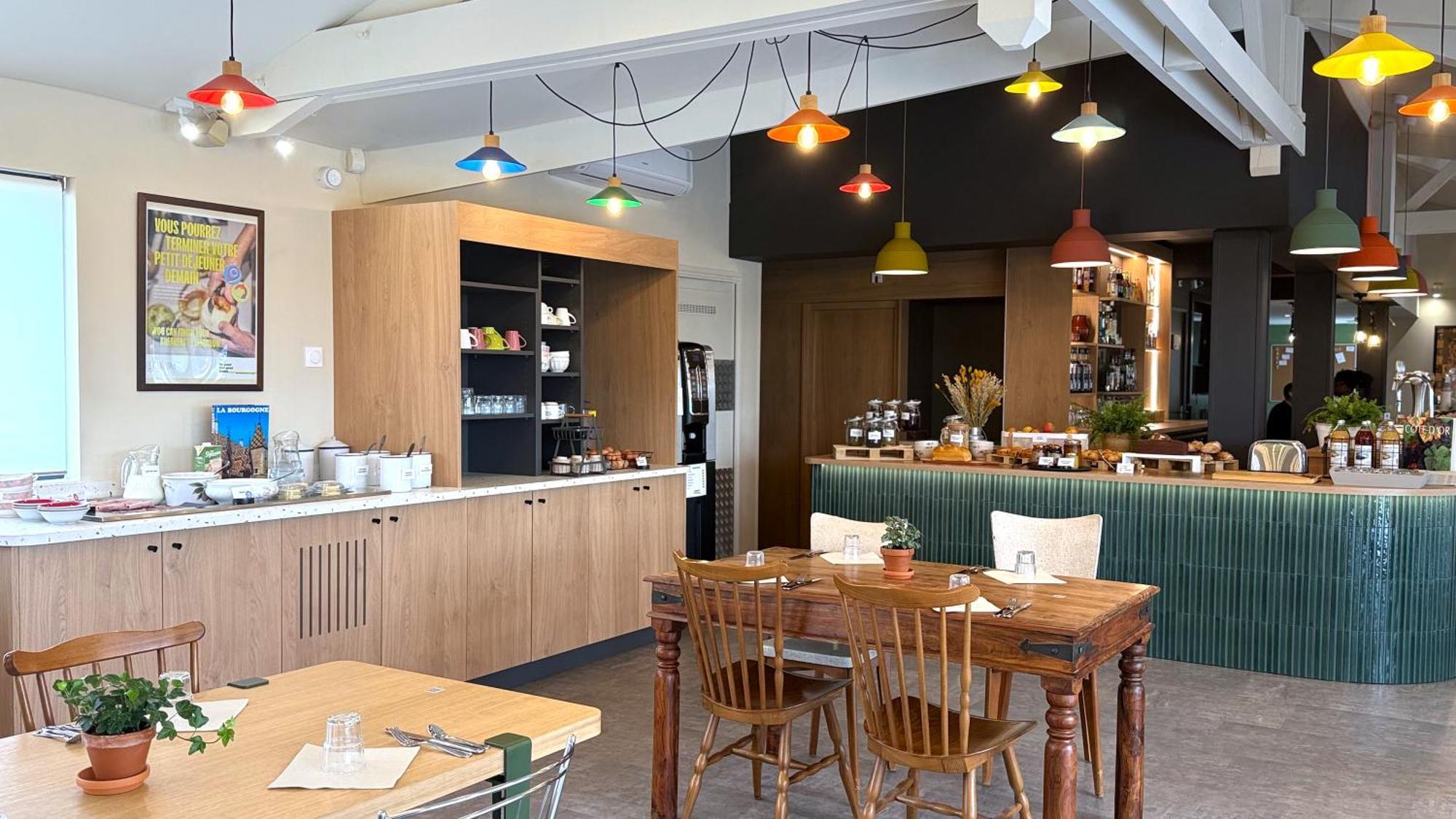 Greet Dijon Sud Hotel 3*